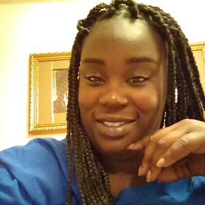 Meet your Posher, Raquel